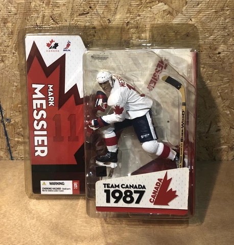 MARK MESSIER McFarlane Team Canada 1987 NHL Legends 6" Figure Cover