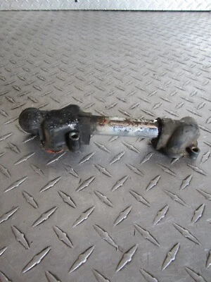 1982 1983 82 83 Honda VF750S VF750 VF 750 V45 sable motor refrigerante tubo de agua Foto 1 de 4