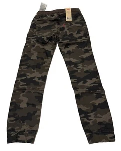NWT Boy's LEVI'S Camo Jogger size M (10-12) - Picture 1 of 4
