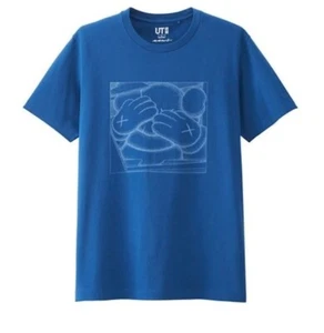 KAWS X UNIQLO CHUM TEE T-SHIRT SIZE LARGE (ASIA SIZE) BLUE - Picture 1 of 2