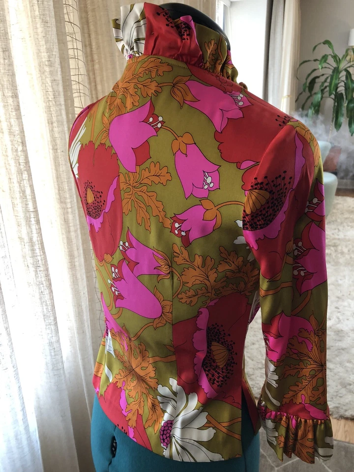 Chaqueta corta TRINA TURK Chartruese roja naranja rosa seda talla 2 pequeña Foto 1 de 4