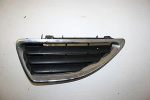 Kühlergrill Renault MEGANE KA 7700428963 links 05-2000 - Picture 1 of 3
