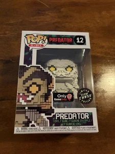 Funko Pop! 8-Bit: Predator (Glow Chase) - GameStop Exclusive #12 - Bild 1 von 2