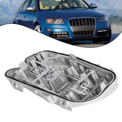 Rear Tail Light Taillight Socket Taillight Replacement Right Passenger Side - Image 1 of 4