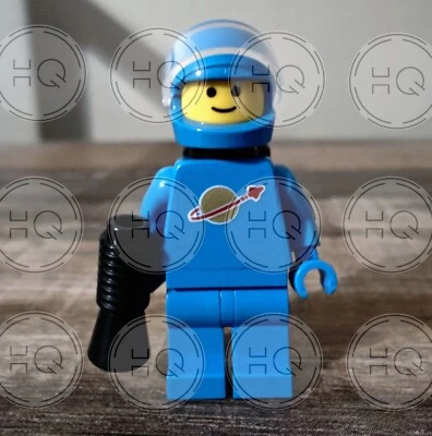 **NUEVO** 100% LEGO Clásico Azul Oscuro Hombre Espacial Calcomanía Minifigura Foto 1 de 4