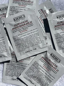 KIEHL’S Ultra Facial Moisturizer SPF 15 0.10 oz/.3 ml  set of 15 - Picture 1 of 2