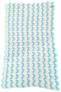 Baby Afghan Hand gehäkelt Pastell Überwurf Krippe Decke 56” x 35” Rosa Blau Grün - Bild 1 von 5