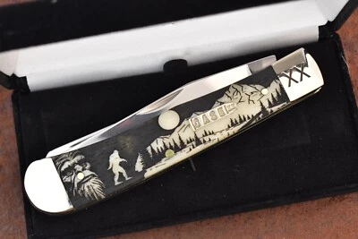 CASE XX USA SASQUATCH BIGFOOT SMOOTH BONE TRAPPER KNIFE 6254 SS CLAM SHELL BOX - Image 1 of 4