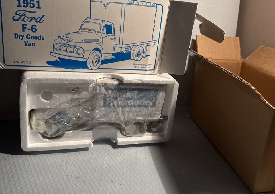 FIRST GEAR 1951 FORD F-6 Box Truck DRY GOODS VAN MODEL RAILROADER MAG. N.I.B - Image 1 of 4