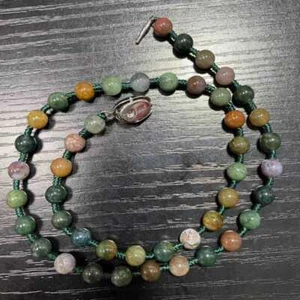 Handgefertigte 6 mm indische Achatperle Knoten Halskette mit 45 Perlen Restaurieren bunt - Bild 1 von 3