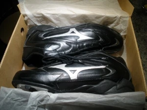 MIZUNO 9 SPIKE VINTAGE PRO MID SIZE 14 BASEBALL CLEATS BLACK&SILVER - Picture 1 of 16