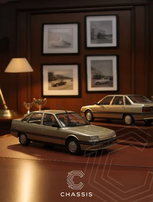 Renault 21 WhiteBox 1:24 | NUOVA - Immagine 1 di 2