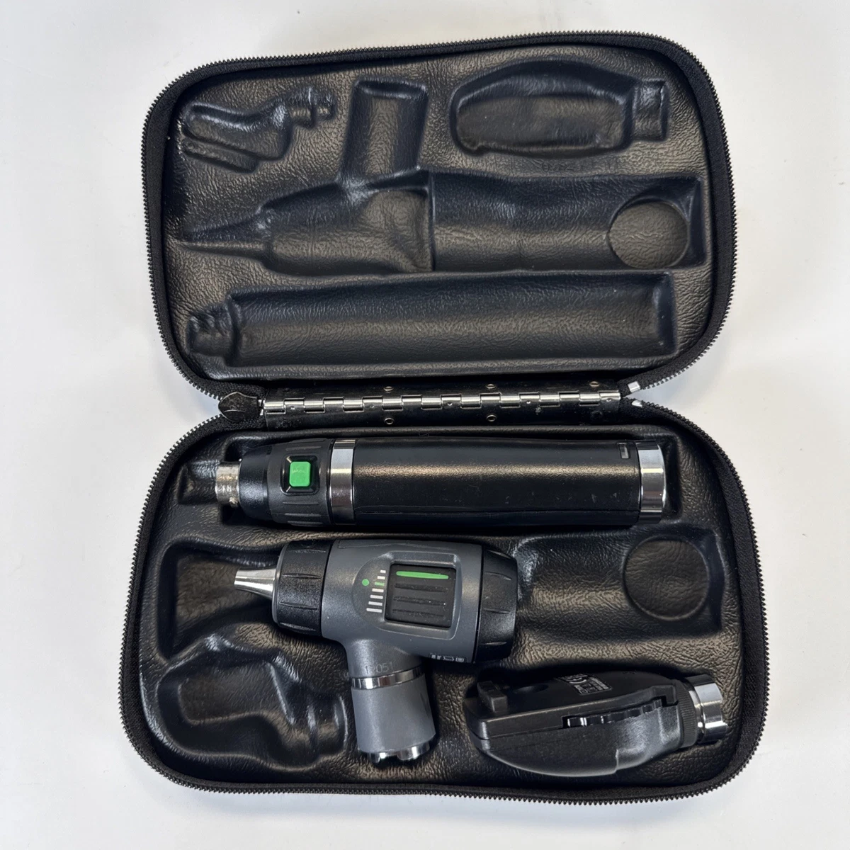 Otoscopio LED Para Oídos Otoscopio De Bolsillo LED Con Fibra Ptica Color Negro Ideal Para Uso 358145