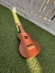 Vintage Aria Ukulele Model U-100 Made in Japan Musical Instrument Rare - Picture 1 of 20