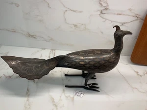 Intricately inlaid metal peacock bronze sculpture - Picture 1 of 7
