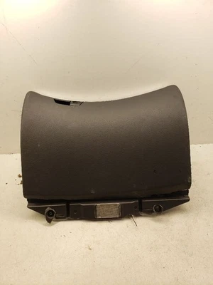 S60 2008 перчаточный ящик 1402610 - Изображение 1 из 4