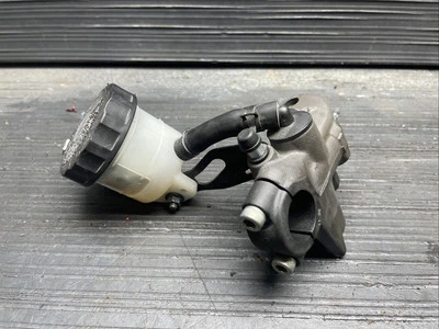 2013 Kawasaki Ninja ZX6R Front brake master cylinder OEM #34253 - Image 1 of 4