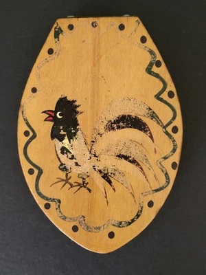 Винтажный деревянный навесной гамбургерный пресс для изготовления котлет Kitchy Grandma Core петух  - Изображение 1 из 4