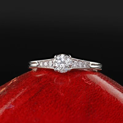 Anillo de compromiso retro vintage de diamantes de platino Tiffany and Co - talla 7 3/4 Foto 1 de 4