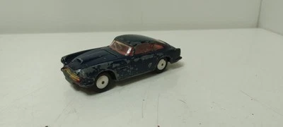 CORGI TOYS - ASTON MARTIN REF 218 - Immagine 1 di 4
