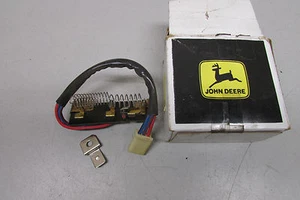 John Deere TH101682 Resistor - Picture 1 of 2
