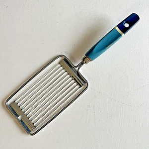 Vintage Prestige Skyline Tomatenschneider Chrom mit blauem Holzgriff - Bild 1 von 4