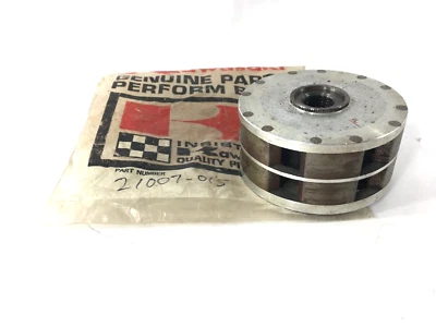 NOS 1968 - 1970 川崎 F4 交流转子 — 第 1/4 张图片