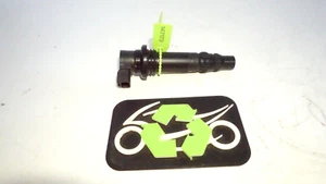 04 05 06 YAMAHA YZF R1 06-15 FZ1 OEM IGNITION COIL SPARK PLUG F6T558 147173 OEM - Picture 1 of 8