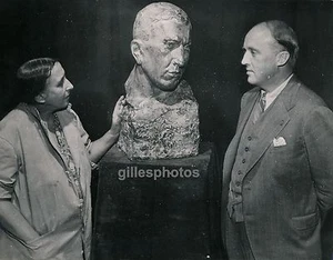 TORONTO c. 1950-60 - Charles Herbert Best Artiste Frances Loring Canada DIV 3100 - Picture 1 of 2