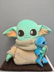 STAR WARS Mandalorian The Child - Ginormous Cuddle Plush - 24 inch - Picture 1 of 5