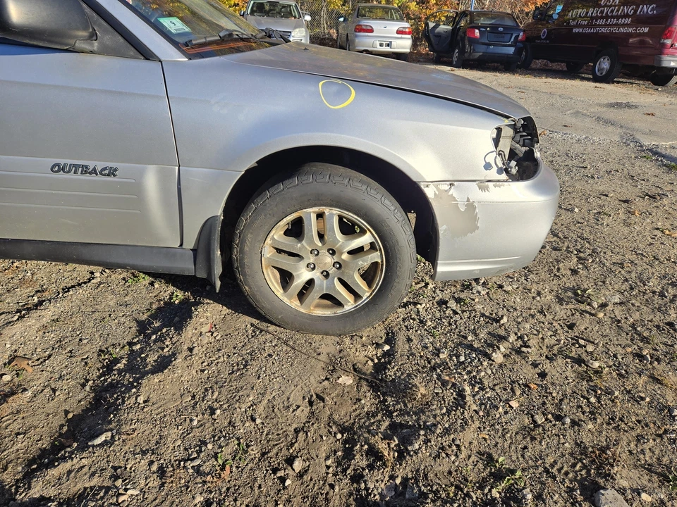 00 01 02 03 04 SUBARU LEGACY Fender Right Foto 1 de 4