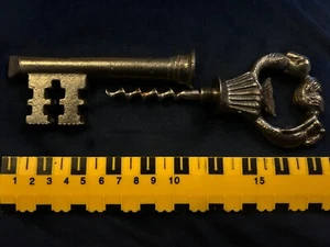 Large Antique Secret Corkscrew Key (Very Rare) - Foto 1 di 14