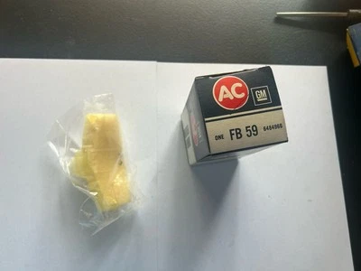 Filtro respirador CA NUEVO FB59 GM 6484966 GTO Chevelle 442 Cadillac Buick GS Camaro Foto 1 de 4