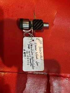 Mercees  Benz W 113 Screw wheel for ignition distributor drive for 280SL - Foto 1 di 4