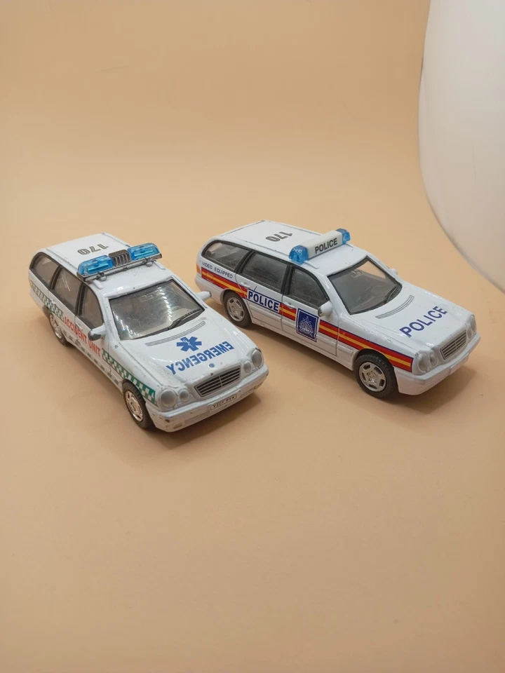 Carros de polícia e emergência Mercedes Hongwell - Imagem 1 de 1