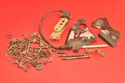 Lote de tuercas de carrocería de motor EC300 EC 250 300 2001 gasolina pernos montaje marco protectores bobina Foto 1 de 4