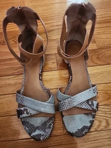 POUR LA VICTOIRE Fabia Sz 10 Tan/Blue/Snake Print Leather Gladiator Sandal GUC - Picture 1 of 8