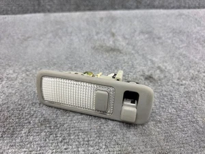 Luz domo interior techo conductor trasero izquierdo OEM LEXUS LS430 2004-2006 - Imagen 1 de 4