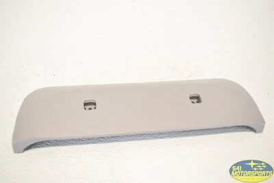 Tercera luz de freno cubierta embellecedor Subaru Legacy GT 2000-2004 Foto 1 de 4