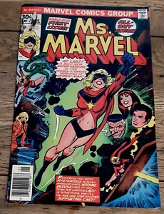 Ms. MARVEL #1 MARVEL COMICS enero 1977 VARIANTE DE QUIOSCO número B bonito - Imagen 1 de 16