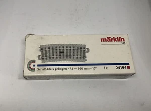 Marklin 24194 HO Scale Curved Circuit Track - Radius 1 (14-3/6”) - Picture 1 of 2