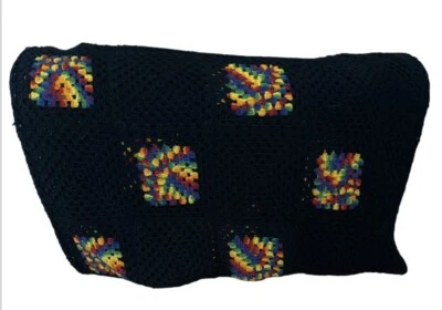 Manta afgana cuadrada tejida a ganchillo de colección arco iris negra retazos tamaño king Foto 1 de 4