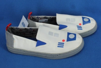 Toms Star Wars R2D2 Droid Slip On Trainers Size Youth 6   9.5" Shoes - Image 1 of 4