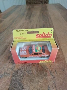Solido Kit No 1335, 1/43 Scale Peugeot 504 Rallye Diecast Model Banzai Livery - Picture 1 of 6