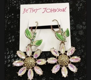 Betsey Johnson Dangling Daisy Earrings With Iridescent Petals & Green Leaves - Picture 1 of 8