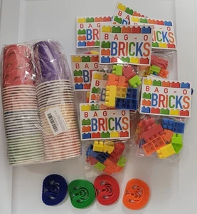 Building Bricks Party Supplies - Cups, Bricks, Bracelets - Picture 1 of 4