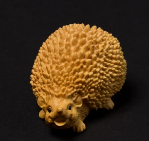 D047 - Estatuilla tallada de boj 6X4X4 CM - Precioso erizo - Imagen 1 de 6