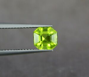 VVS 7x5 mm 1.60 CT Natural Green Peridot Gemstone Asscher Cut From Pakistan