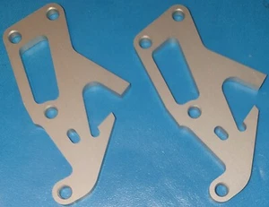 Serpent F180 301068 Bracket Rear Wing Aluminium (2) - Picture 1 of 1