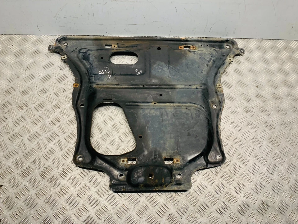 BMW 335D Motor Undertray 2018 X-Drive M-Sport F30 6860952 Foto 1 de 4